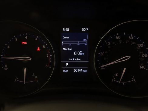 Used 2021 Toyota C-HR LE image 16