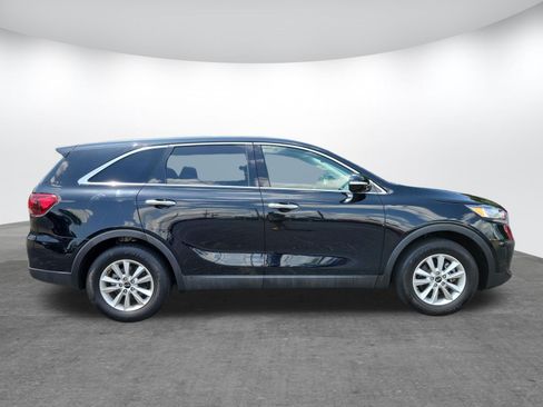 Used 2020 Kia Sorento L FWD image 22