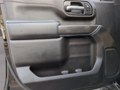 Used 2022 GMC Sierra 2500 AT4 w/ Gooseneck/5TH Wheel Package image 15