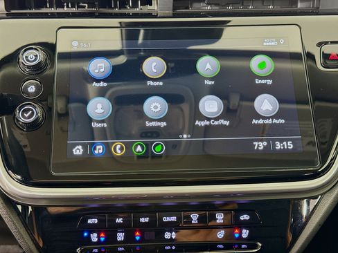 Used 2023 Chevrolet Bolt EUV Premier w/ Sun & Sound Package image 15