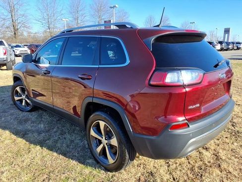 Used 2019 Jeep Cherokee Limited image 15
