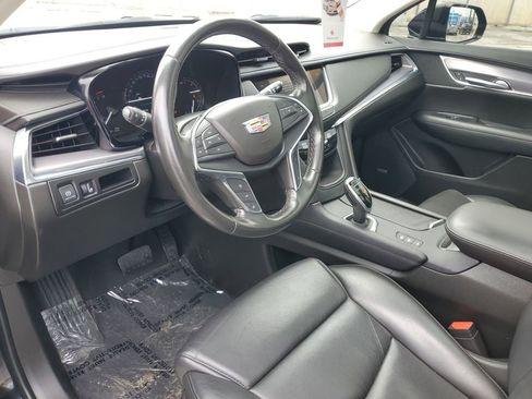 Certified 2019 Cadillac XT5 Luxury AWD/4WD image 17
