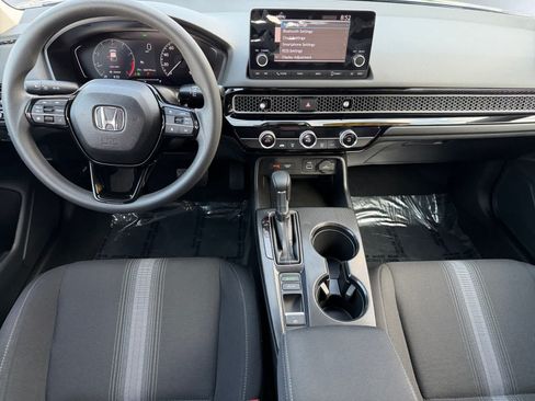 Used 2023 Honda Civic LX image 6