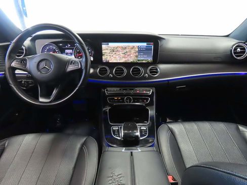 Used 2017 Mercedes-Benz E 300 image 14