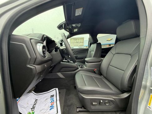 New 2026 Chevrolet Colorado LT w/ LT Convenience Package AWD/4WD image 9