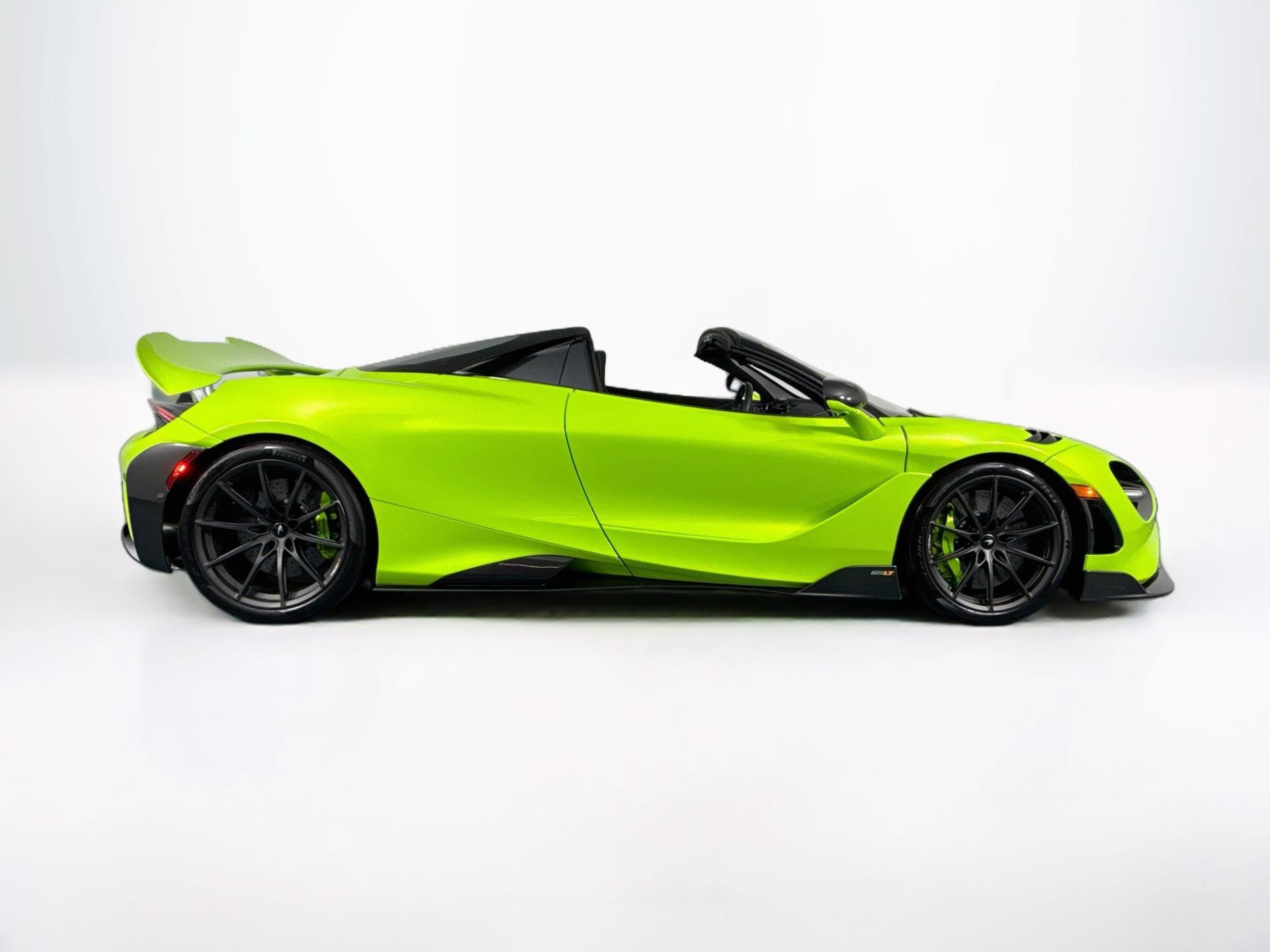 Used 2022 McLaren 765LT RWD image 4