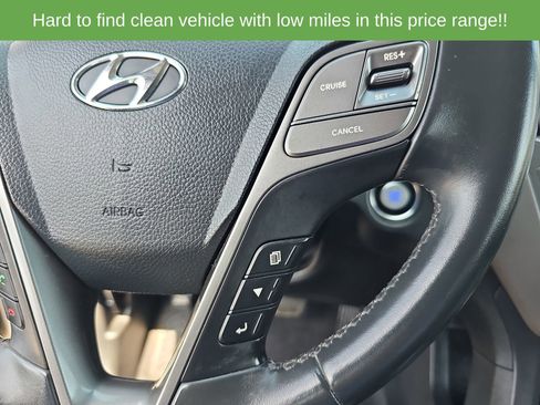 Used 2017 Hyundai Santa Fe Sport FWD image 18