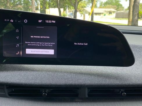 Used 2023 Lucid Air Pure image 25