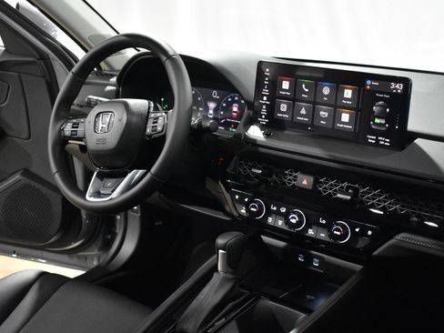 New 2026 Honda Accord Touring image 30