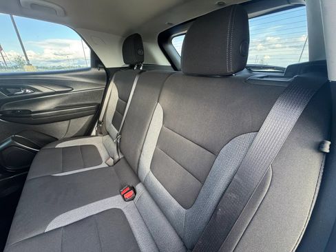 Used 2024 Chevrolet TrailBlazer LS w/ LS Convenience Package FWD image 26