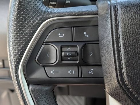 Used 2025 Toyota Sequoia SR5 AWD/4WD image 22