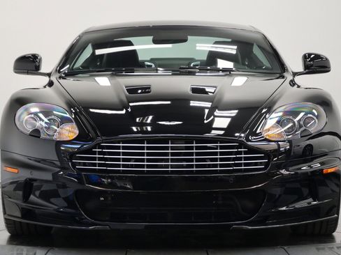 Used 2012 Aston Martin DBS Carbon Black RWD image 4