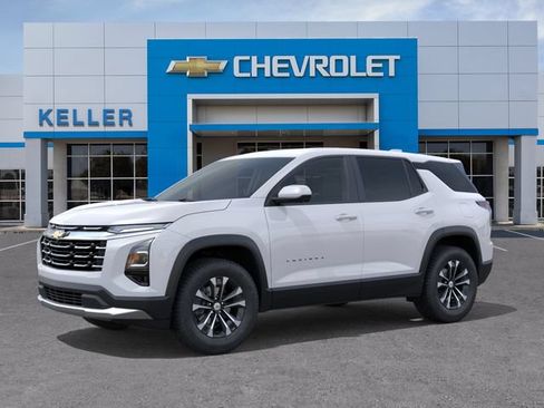 Used 2027 Chevrolet Equinox LT w/ Safety and Technology Package FWD image 2