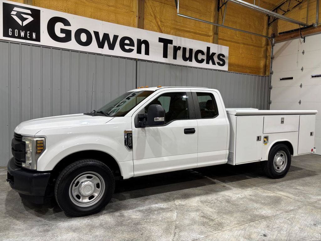 Used 2019 Ford F350 XL w/ Power Equipment Group RWD image 4