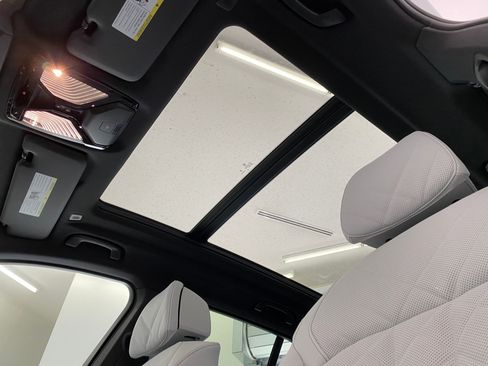 New 2026 BMW X5 xDrive50e w/ Climate Comfort Package image 14