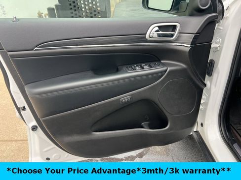 Used 2019 Jeep Grand Cherokee Limited image 34