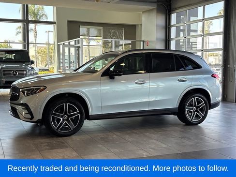 Used 2025 Mercedes-Benz GLC 300 4MATIC image 10