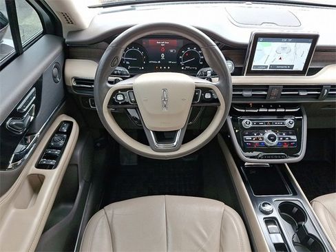 Used 2020 Lincoln Corsair Reserve w/ Elements Package image 11