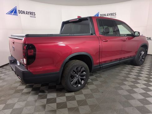 Certified 2021 Honda Ridgeline Sport image 9