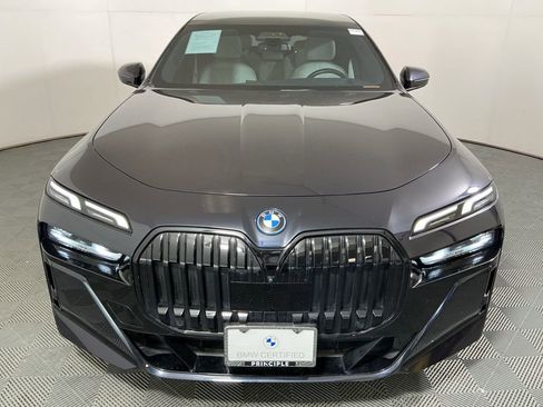 Certified 2024 BMW i7 xDrive60 image 3