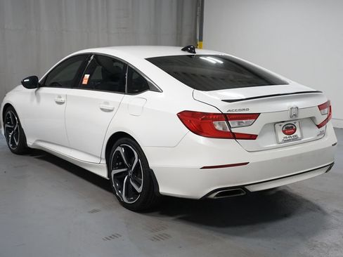 Used 2022 Honda Accord Sport image 6