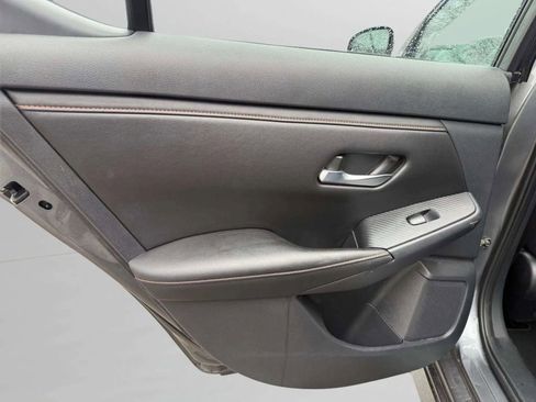 Used 2023 Nissan Sentra SR w/ Electronics Package image 15