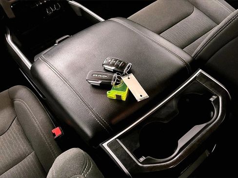 Used 2020 RAM 1500 Big Horn image 34