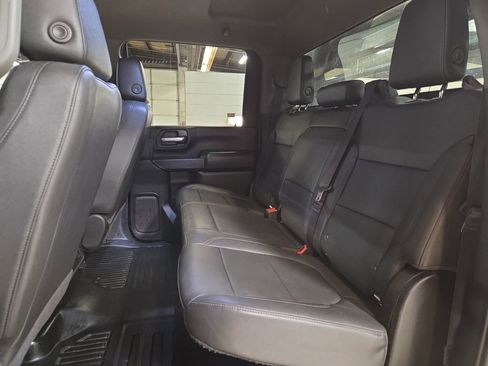 Used 2022 GMC Sierra 2500 Pro w/ Convenience Package image 24