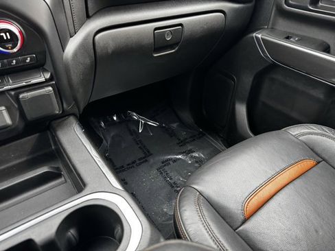 Used 2022 GMC Sierra 2500 AT4 w/ Gooseneck/5TH Wheel Package image 21