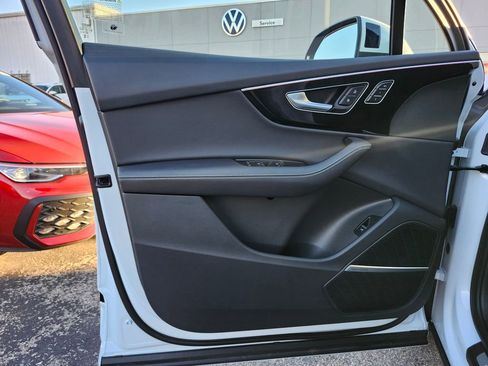 Used 2025 Audi Q7 3.0T Premium Plus w/ Premium Plus Package image 12