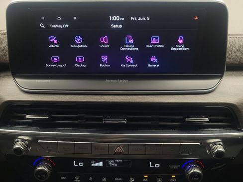 Used 2021 Kia Telluride SX w/ Towing Package FWD image 25