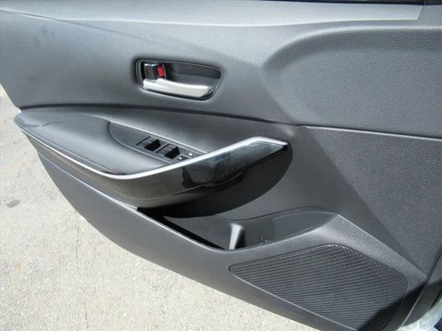 Used 2023 Toyota Corolla XSE image 25