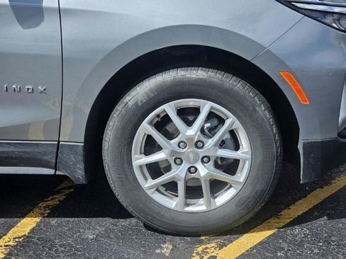 Used 2023 Chevrolet Equinox LT image 9