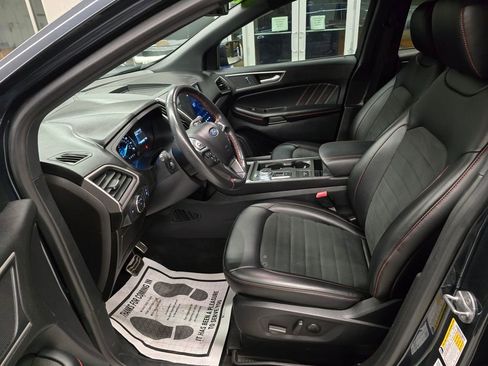 Used 2022 Ford Edge ST-Line image 17
