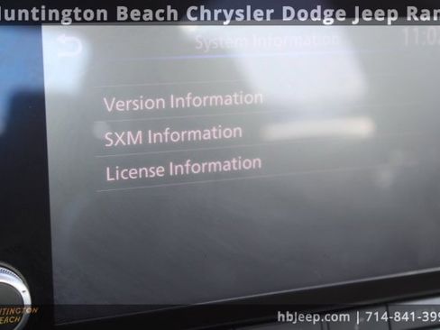 Used 2024 Nissan Altima 2.5 SR image 25