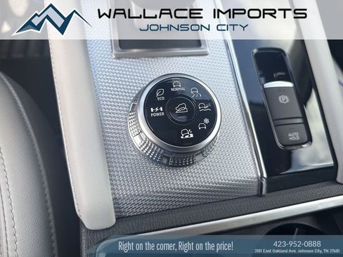 New 2025 Mitsubishi Outlander SEL image 33