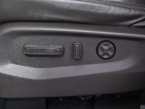 Used 2018 Honda Odyssey Elite image 6