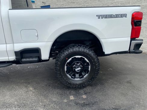 New 2025 Ford F250 King Ranch w/ Tremor Off-Road Package image 28