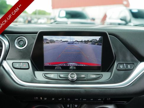 Used 2021 Chevrolet Blazer LT FWD image 10