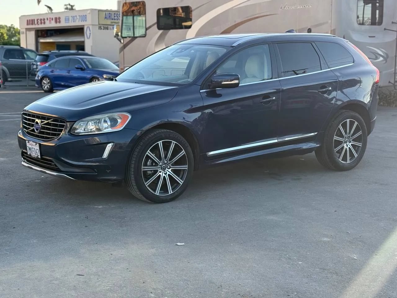 Used 2015 Volvo XC60 T5 AWD/4WD image 8