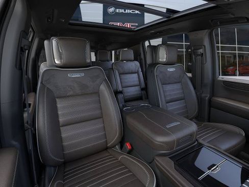 New 2026 GMC Yukon XL Denali Ultimate w/ LPO, Illumination Package AWD/4WD image 40