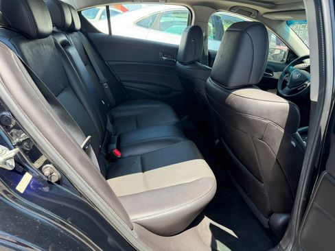 Used 2014 Acura ILX FWD image 11