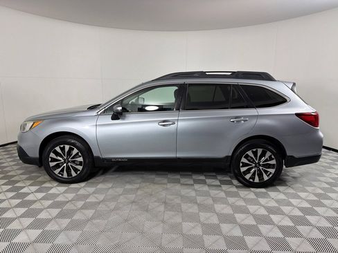 Used 2016 Subaru Outback 2.5i Limited AWD/4WD image 6