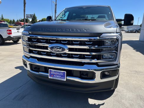 New 2026 Ford F350 Lariat w/ FX4 Off-Road Package AWD/4WD image 5