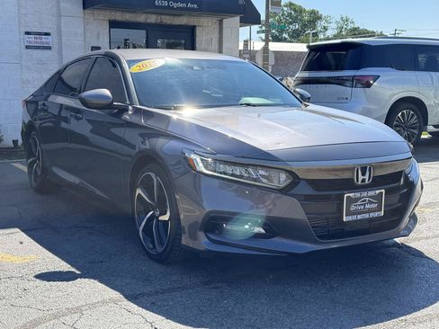 Used 2018 Honda Accord Sport image 13