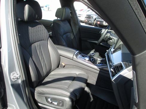 Used 2026 BMW ALPINA XB7 ALPINA XB7 image 21