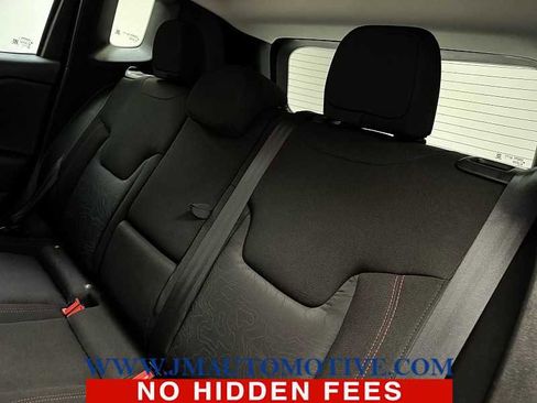 Used 2020 Jeep Renegade Trailhawk w/ Cold Weather Group image 15