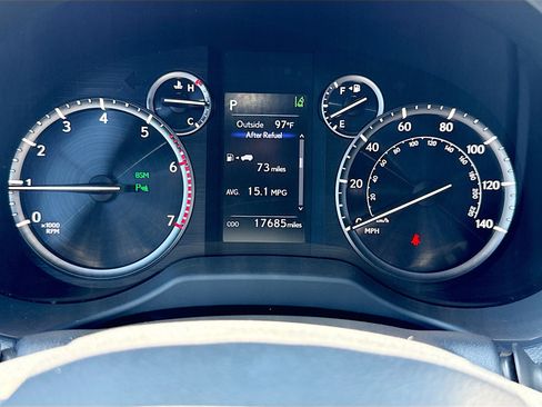 Used 2023 Lexus GX 460 Premium AWD/4WD image 19