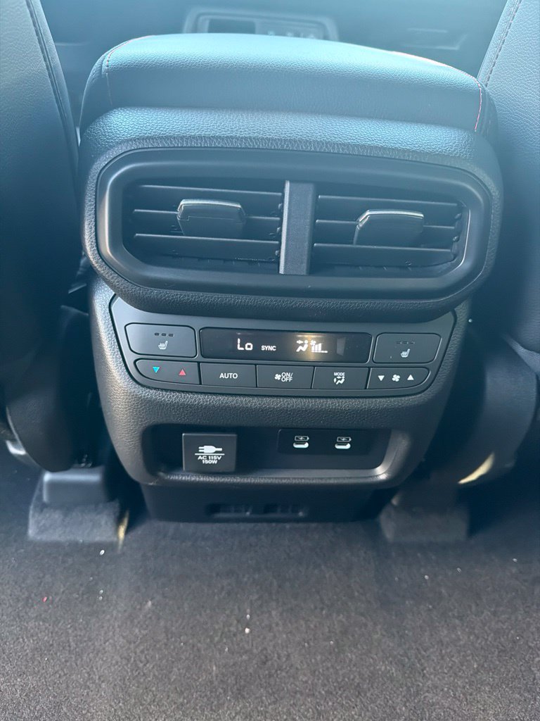 New 2026 Honda Pilot Black Edition image 12