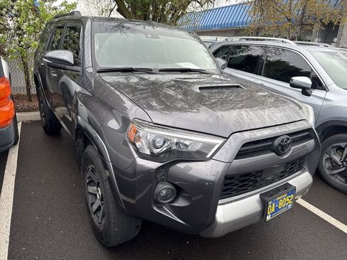Used 2021 Toyota 4Runner TRD Off-Road Premium w/ Moonroof Package image 3